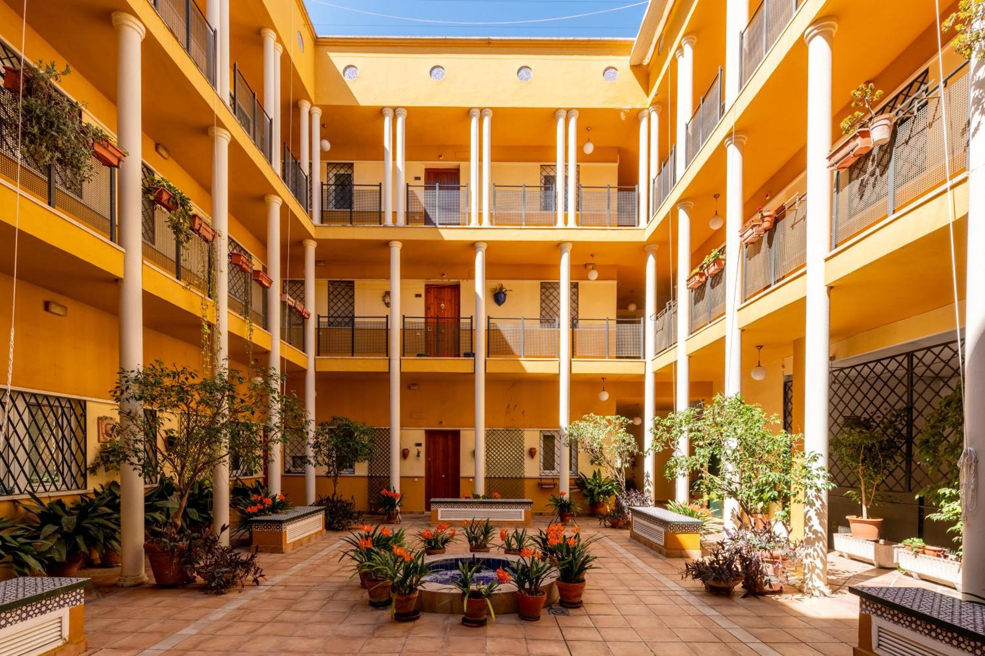 San Vicente-Museo Apartamento Sevilha Exterior foto