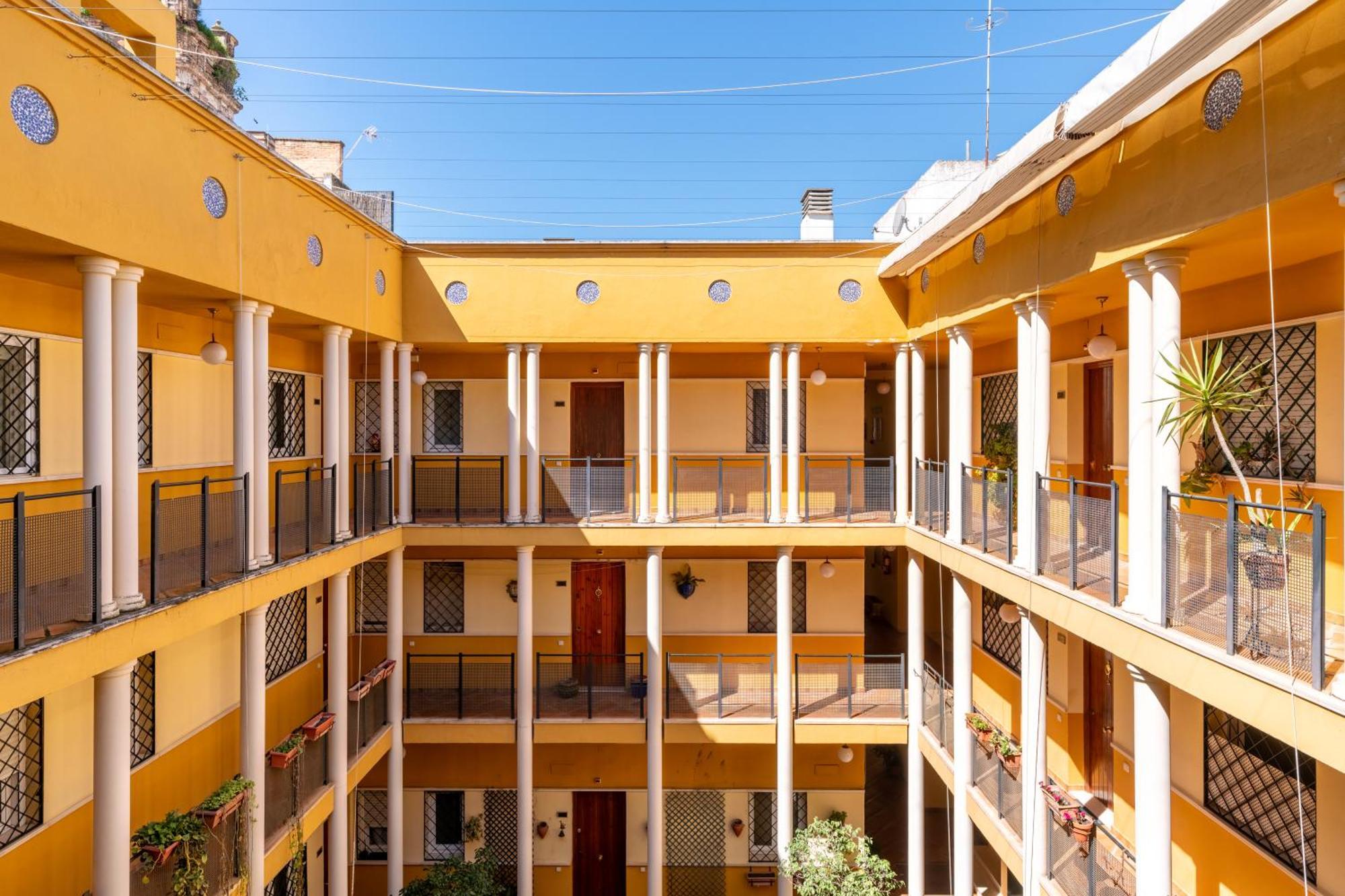 San Vicente-Museo Apartamento Sevilha Exterior foto